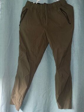 Eddie Bauer Olive Utility Jogger Pants